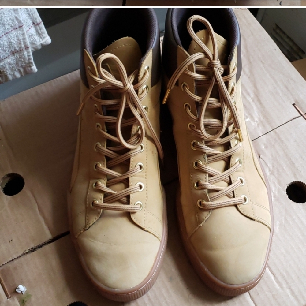 Puma Men's Lace-Up Brown Almond Toe Boots Size 9